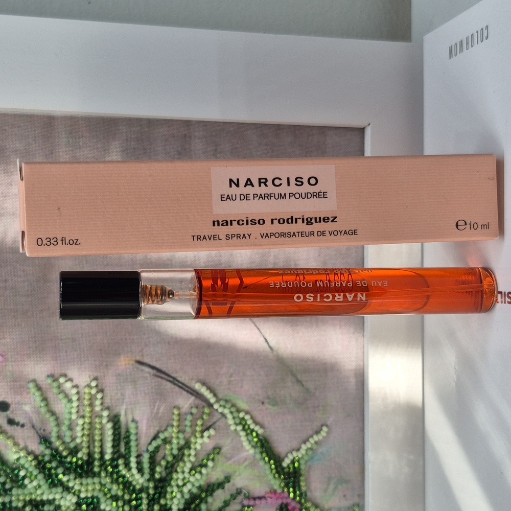Narciso Rodriguez Poudree EDP travel spray 10ml/0.33 fl. oz.